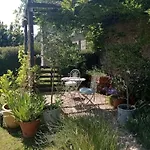 Le Presbytere 3*