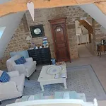 Le Presbytere Bed and Breakfast Beauficel