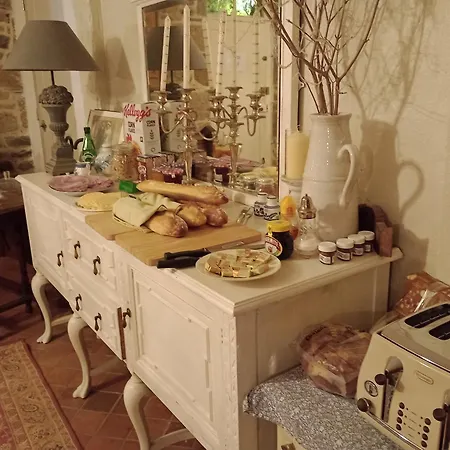 Le Presbytere Bed and Breakfast 3*