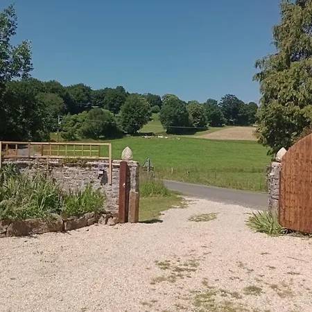 Bed and Breakfast Le Presbytere Beauficel