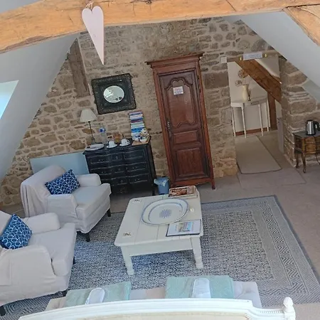 Le Presbytere Bed and breakfast Beauficel