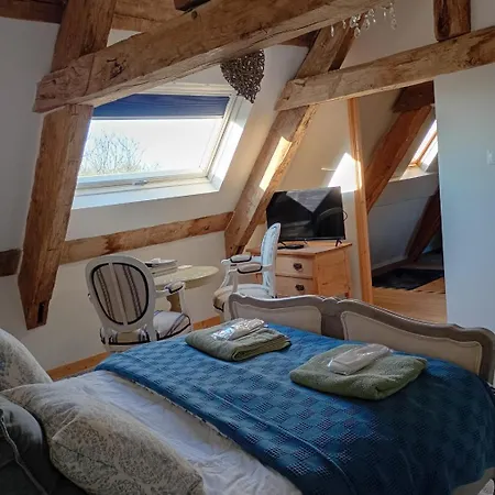 Le Presbytere Bed and breakfast Beauficel