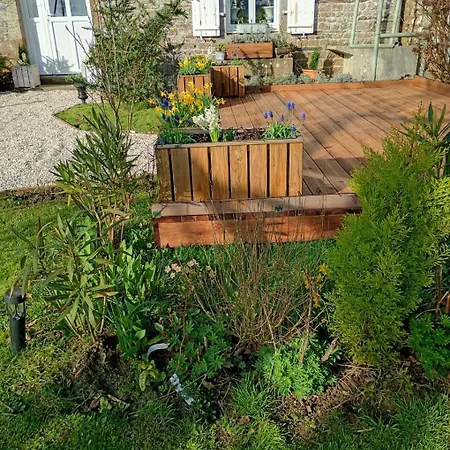 Le Presbytere Bed and breakfast Beauficel