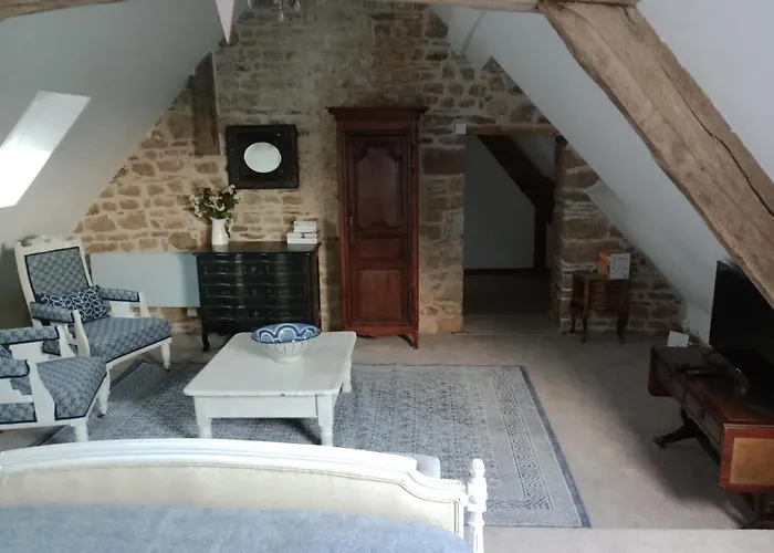 Le Presbytere Bed and Breakfast