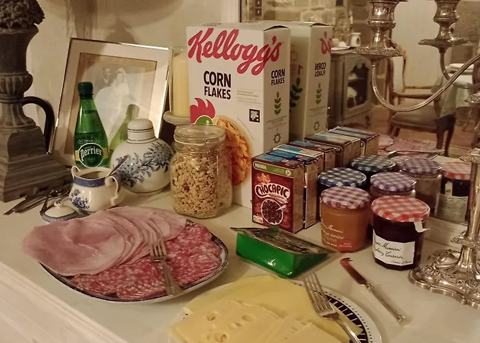 Alojamento de Acomodação e Pequeno-almoço Le Presbytere 3*