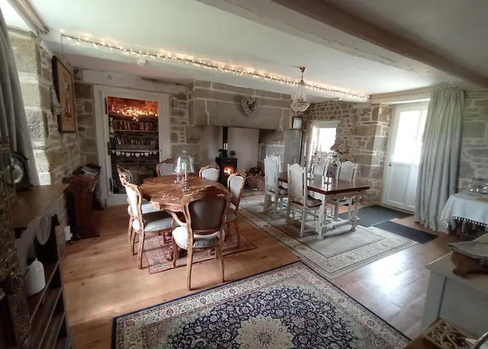 Le Presbytere Bed and Breakfast