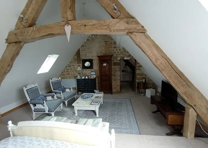 Le Presbytere Bed and Breakfast